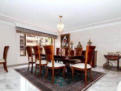 Apartamento en arriendo en La Carolina, Bogotá · foto 2 de 13