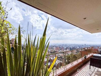 Apartamento en venta en El Refugio, Bogotá · foto 2 de 15