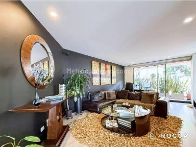Apartamento en venta en El Refugio, Bogotá · foto 7 de 15
