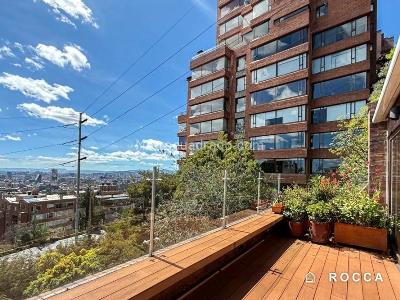 Apartamento en arriendo en El Refugio, Bogotá · foto 3 de 16