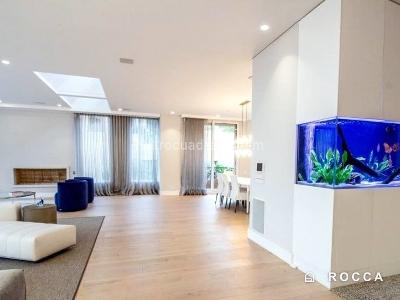 Apartamento de 4 alcobas en venta en El Refugio, Bogotá, 452 m² · foto 8 de 18