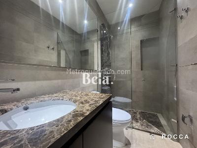 Apartamento de 4 alcobas en arriendo en La Cabrera, Bogotá, 380 m² · foto 14 de 17