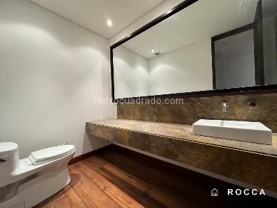 Apartamento de 4 alcobas en venta en Chico Oriental, Bogotá, 475 m² · foto 10 de 20