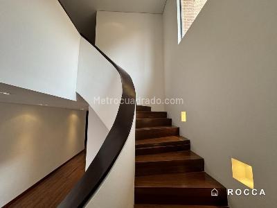 Apartamento de 4 alcobas en venta en Chico Oriental, Bogotá, 475 m² · foto 11 de 20