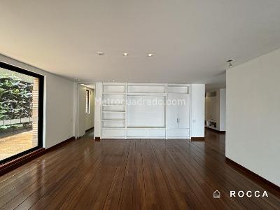 Apartamento de 4 alcobas en venta en Chico Oriental, Bogotá, 475 m² · foto 7 de 20