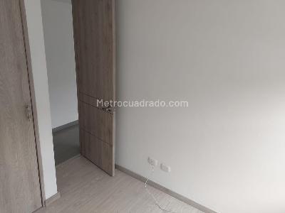 Apartamento en venta en Belen Loma De Los Bernal, Medellín · foto 5 de 8