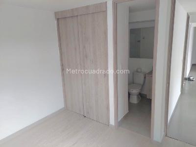 Apartamento en venta en Belen Loma De Los Bernal, Medellín · foto 8 de 8