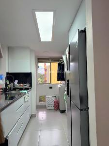 Apartamento en venta en La Castellana, Medellín · foto 11 de 13