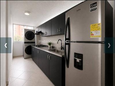 Apartamento de 3 alcobas en venta en Sector Las Cometas, Envigado, 61 m² · foto 3 de 8
