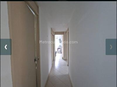 Apartamento de 3 alcobas en venta en Sector Las Cometas, Envigado, 61 m² · foto 4 de 8