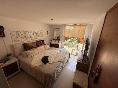 Apartamento en venta en La Castellana, Medellín · foto 8 de 17