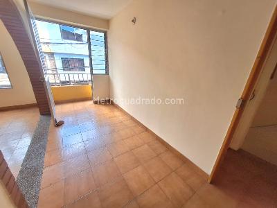 Casa de 3 alcobas en venta en Altavista, Medellín, 81 m² · foto 2 de 10