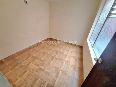 Casa de 3 alcobas en venta en Altavista, Medellín, 81 m² · foto 5 de 10