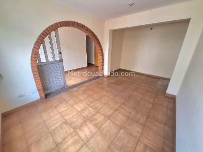 Casa de 3 alcobas en venta en Altavista, Medellín, 81 m² · foto 8 de 10