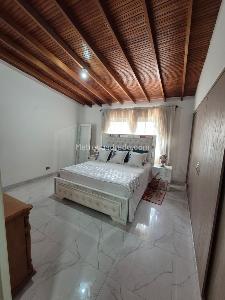 Casa de 5 alcobas en venta en Laureles, Medellín, 212 m² · foto 10 de 19