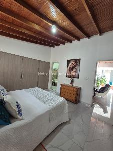 Casa de 5 alcobas en venta en Laureles, Medellín, 212 m² · foto 16 de 19