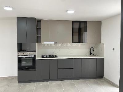 Casa de 3 alcobas en venta en Belen Miravalle, Medellín, 114 m² · foto 10 de 10