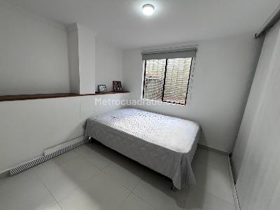 Apartamento en venta en La Almeria, Medellín · foto 8 de 15