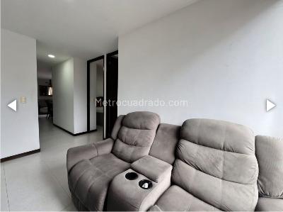 Apartamento en venta en Loma De Los Bernal, Medellín · foto 7 de 15