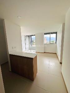 Apartamento de 3 alcobas en venta en Camino Verde, Envigado, 64 m² · foto 2 de 11