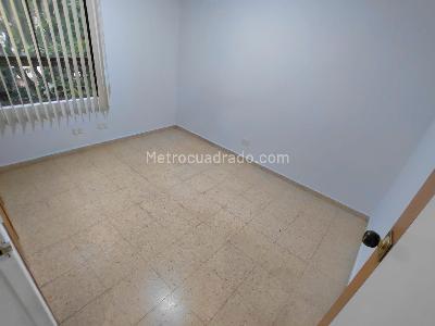 Apartamento de 3 alcobas en venta en Rosales, Medellín, 92 m² · foto 9 de 15