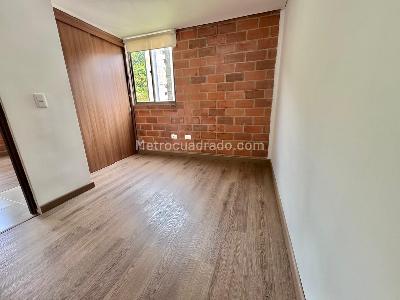Apartamento en venta en Rodeo Alto, Medellín · foto 7 de 9