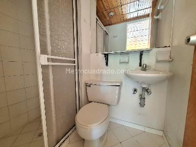 Apartaestudio en venta en Belen Rosales, Medellín, 50 m² · foto 7 de 13