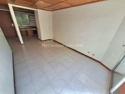 Apartaestudio en venta en Belen Rosales, Medellín, 50 m² · foto 8 de 13