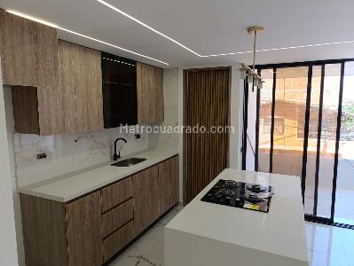 Apartamento de 3 alcobas en venta en Simon Bolivar, Medellín, 80 m² · foto 3 de 11