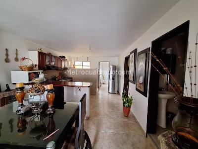 Apartamento de 3 alcobas en venta en Belen La Nubia, Medellín, 70 m² · foto 4 de 11