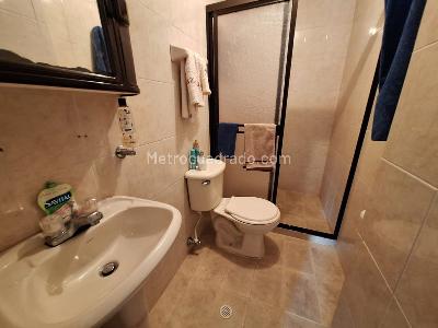 Apartamento de 3 alcobas en venta en Belen La Nubia, Medellín, 70 m² · foto 10 de 11