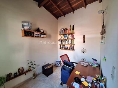 Apartamento de 3 alcobas en venta en Belen La Nubia, Medellín, 70 m² · foto 12 de 12