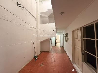 Casa de 5 alcobas en venta en Claret, Bogotá, 110 m² · foto 19 de 20