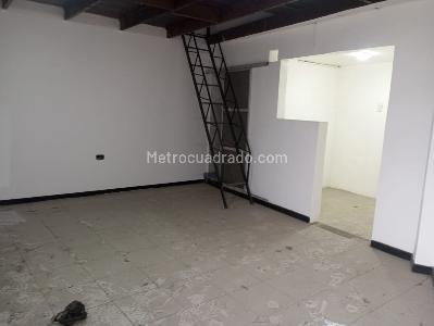 Casa de 4 alcobas en venta en Kennedy Catalina, Bogotá, 350 m² · foto 11 de 20