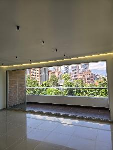 Apartamento de 3 alcobas en venta en Castropol, Medellín, 116 m² · foto 2 de 7