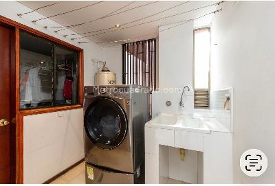 Apartamento de 4 alcobas en venta en Las Lomas 1, Medellín, 226 m² · foto 14 de 19