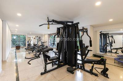 Apartamento de 4 alcobas en venta en Las Lomas 1, Medellín, 226 m² · foto 15 de 19
