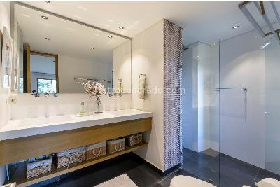 Apartamento de 4 alcobas en venta en Las Lomas 1, Medellín, 226 m² · foto 6 de 19