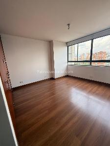 Apartamento de 3 alcobas en venta en La Visitacion, Medellín, 200 m² · foto 8 de 15