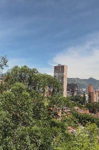 Apartamento de 5 alcobas en venta en El Poblado, Medellín, 232 m² · foto 2 de 20