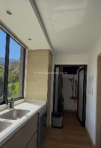 Apartamento de 5 alcobas en venta en El Poblado, Medellín, 232 m² · foto 8 de 20