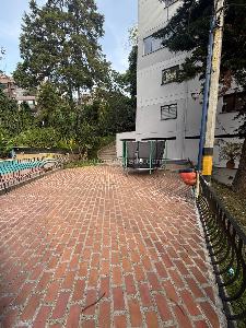 Apartamento de 4 alcobas en venta en El Tesoro, Medellín, 156 m² · foto 15 de 15