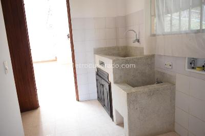 Casa de 3 alcobas en venta en Loma Cola Del Zorro, Medellín, 435 m² · foto 4 de 16