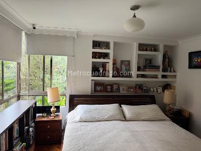 Apartamento de 3 alcobas en venta en El Tesoro, Medellín, 165 m² · foto 8 de 19