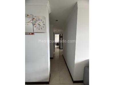 Apartamento de 3 alcobas en venta en Camino Verde, Envigado, 79 m² · foto 10 de 20
