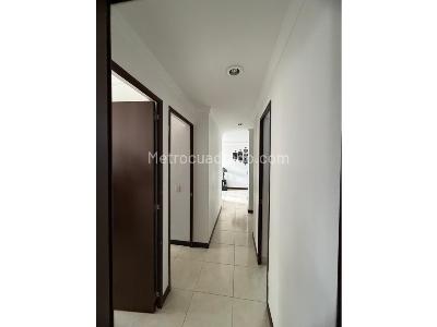 Apartamento de 3 alcobas en venta en Camino Verde, Envigado, 79 m² · foto 19 de 20