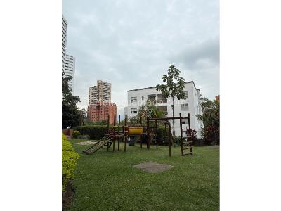 Apartamento de 3 alcobas en venta en San Lucas, Medellín, 158 m² · foto 18 de 18