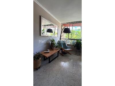 Apartamento de 3 alcobas en venta en Manila, Medellín, 74 m² · foto 11 de 18