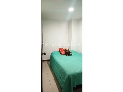 Apartamento de 3 alcobas en venta en Sabaneta, Sabaneta, 100 m² · foto 11 de 20