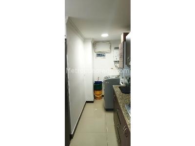 Apartamento de 3 alcobas en venta en Sabaneta, Sabaneta, 100 m² · foto 2 de 20